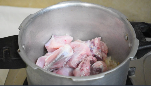 Chicken Gassi Recipe | Mangalore Style