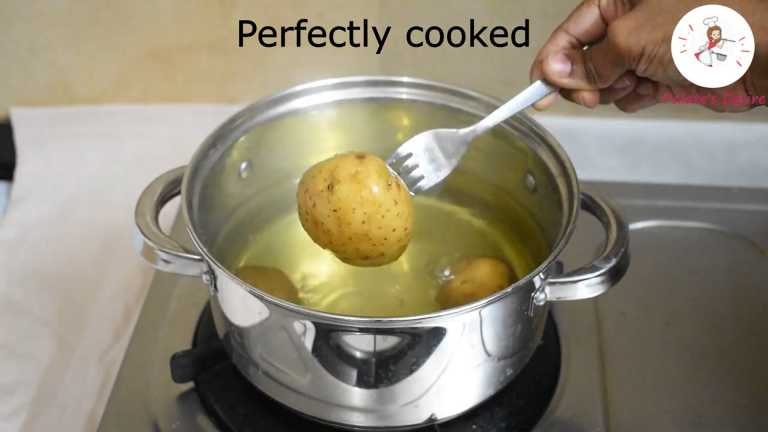 boil potatoed for hara bhara kabab