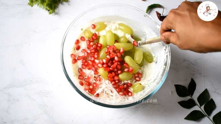 curd-rice-with-fruits