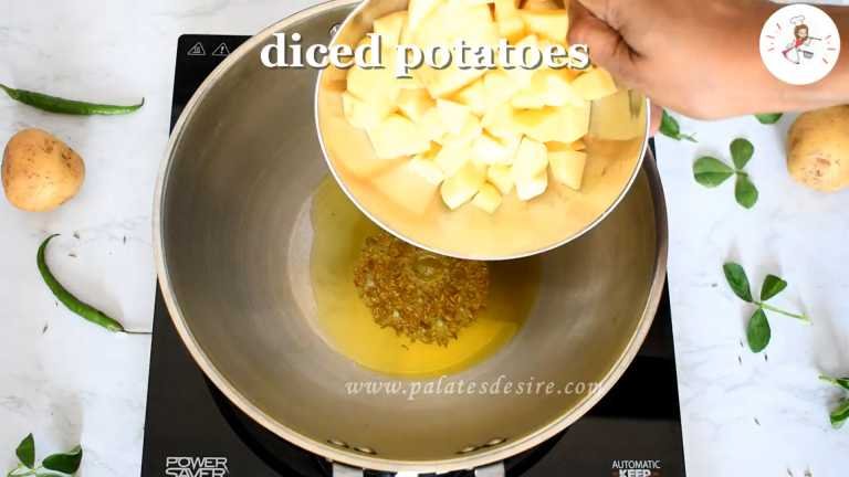 diced-potatoes-into-mustard-oil