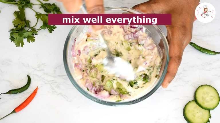 mix-to-serve-onion-raita