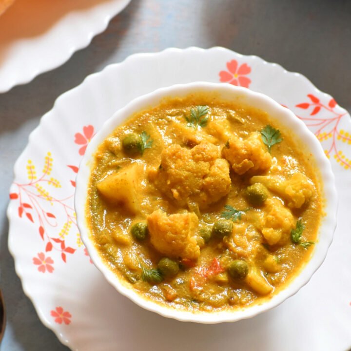Cauliflower Potato Kurma aloo gobi kurma Palate's Desire